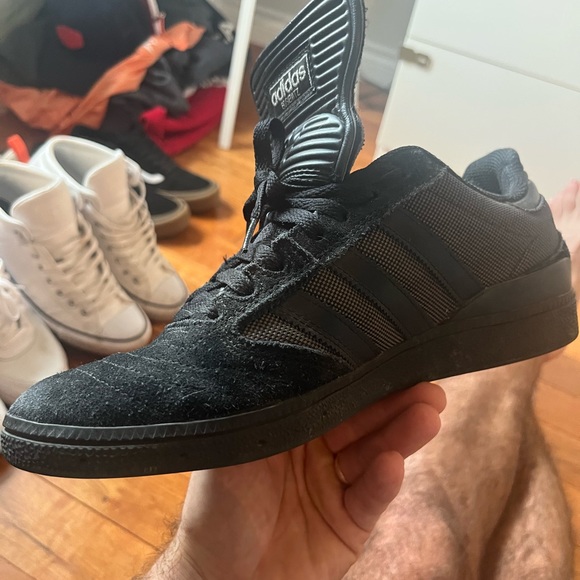 LIKE NEW ADIDAS BUSENITZ - Picture 9 of 9